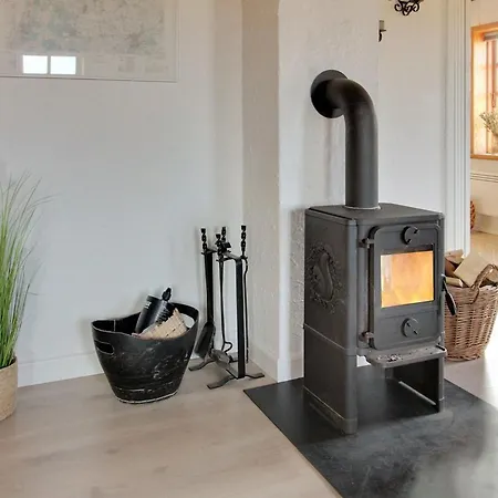 Karla - 100m From The Sea By Interhome *