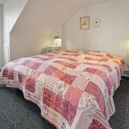 Karla - 100m From The Sea By Interhome
